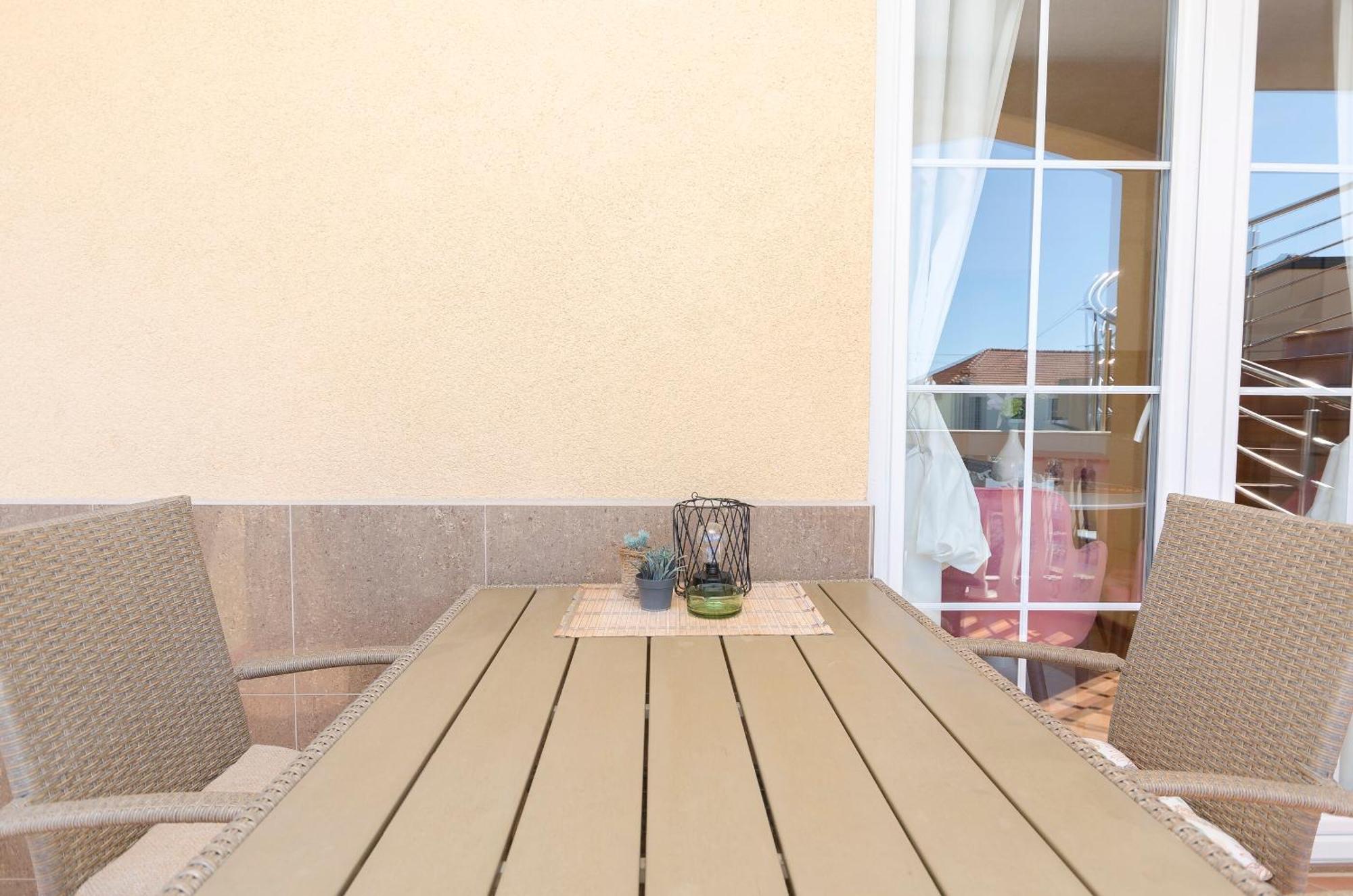 Apartment Ani Vodice Exterior foto